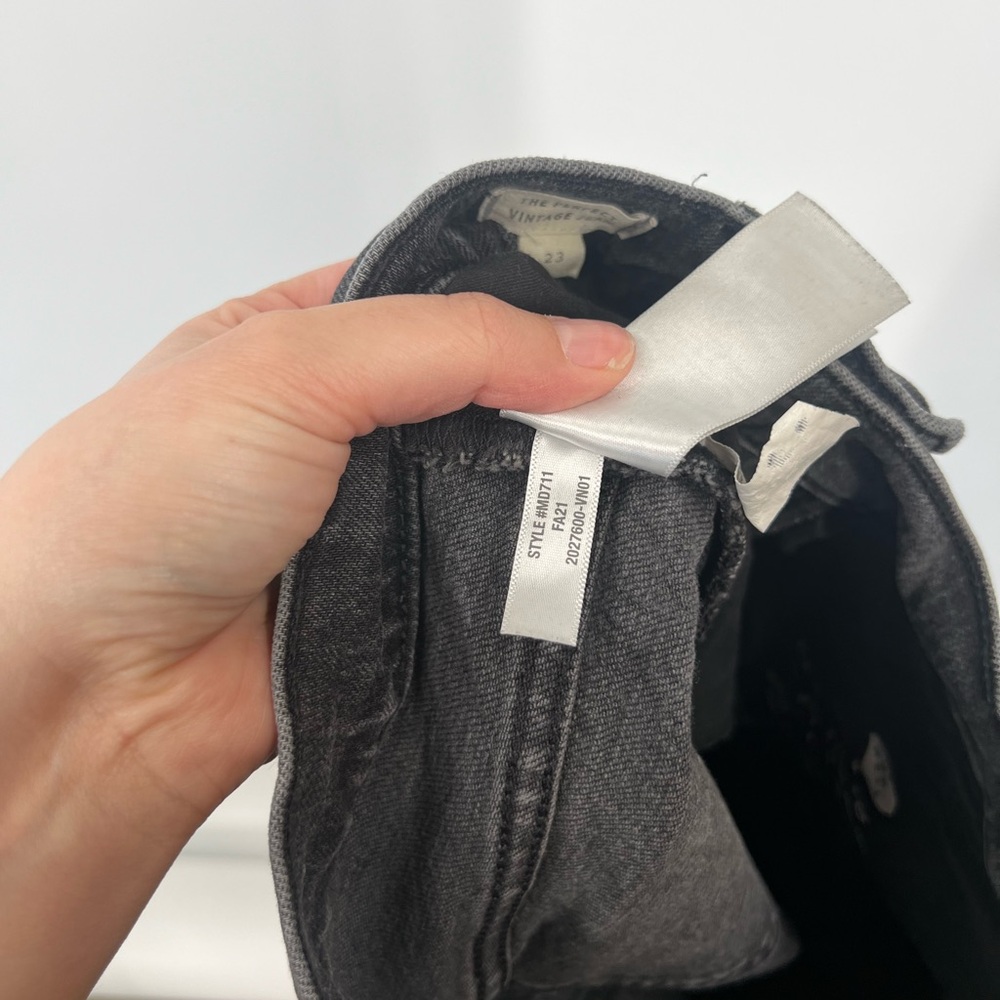 Madewell The Perfect Vintage Jeans in Lunar Wash - Picture 9 of 9